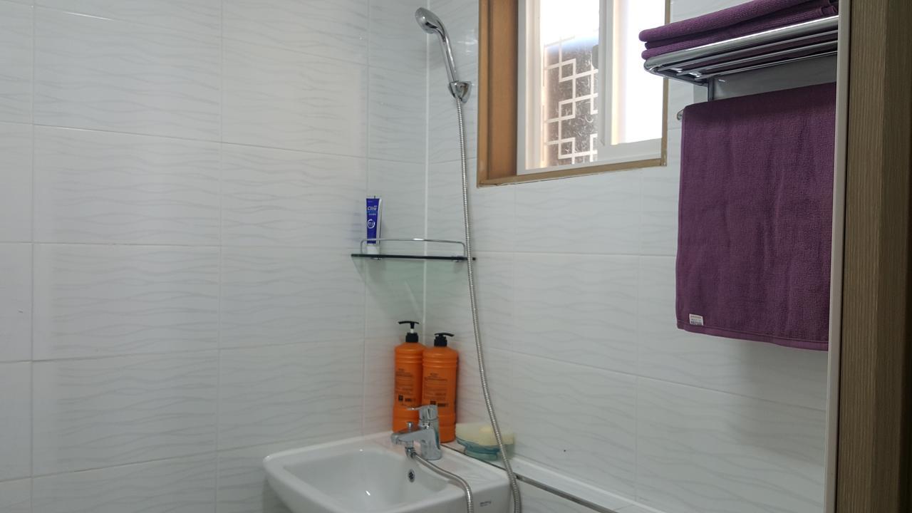 Ocean Capsule Guesthouse Каннын Экстерьер фото